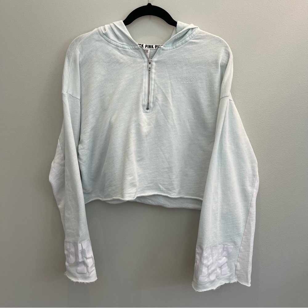 Pink by Victoria’s Secret hooded Sweatshirt L 1/4 Zip Cropped Long sleeves